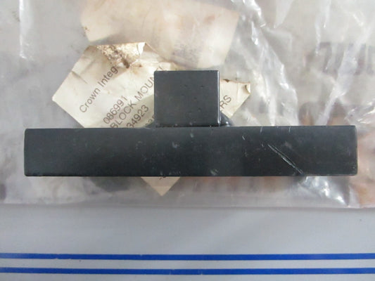 *NEW OEM* 0820 Crown Mounting Block 86991