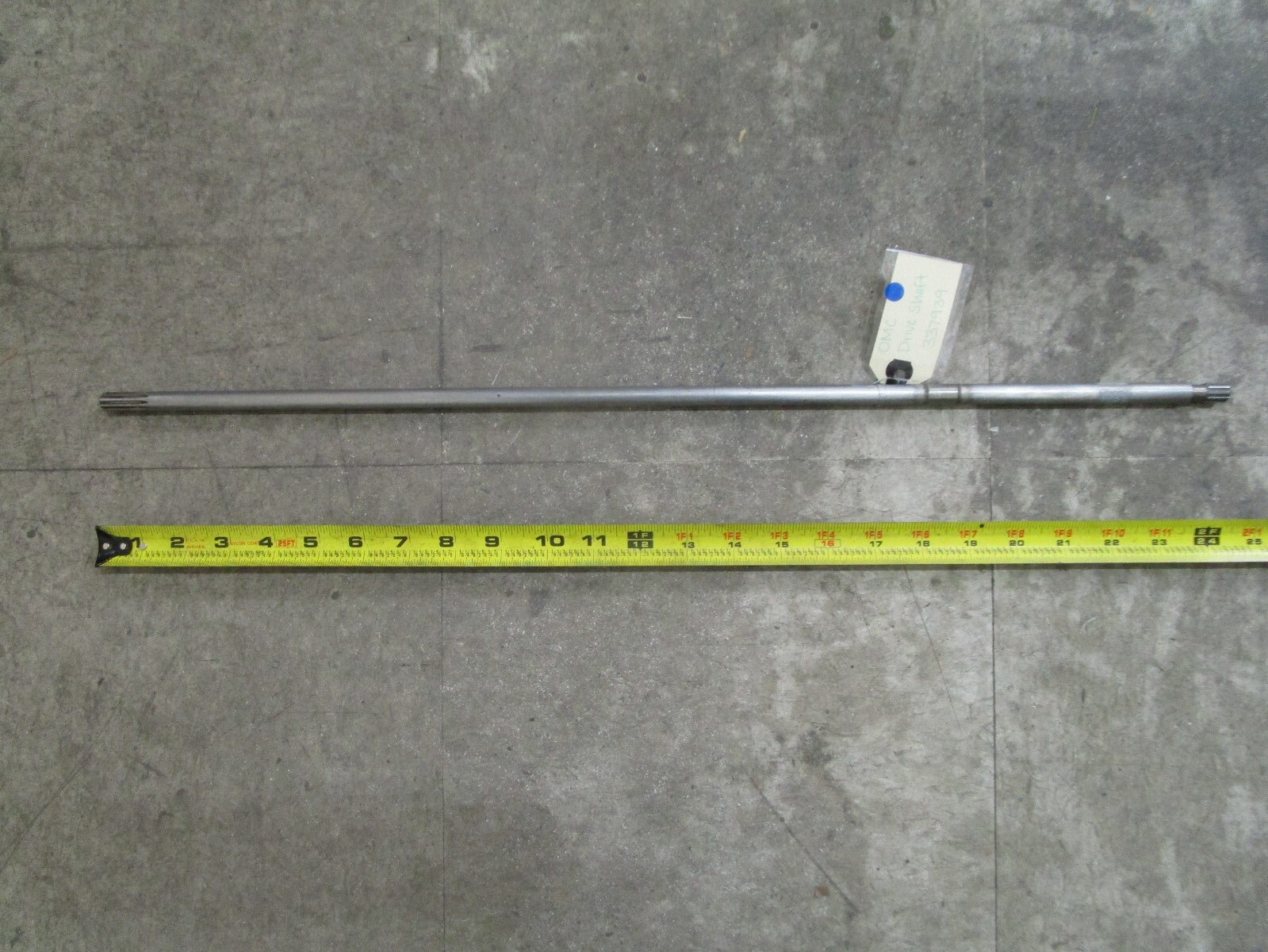 *NEW OEM* 0820 OMC Johnson Evinrude Drive Shaft 337939 0337939