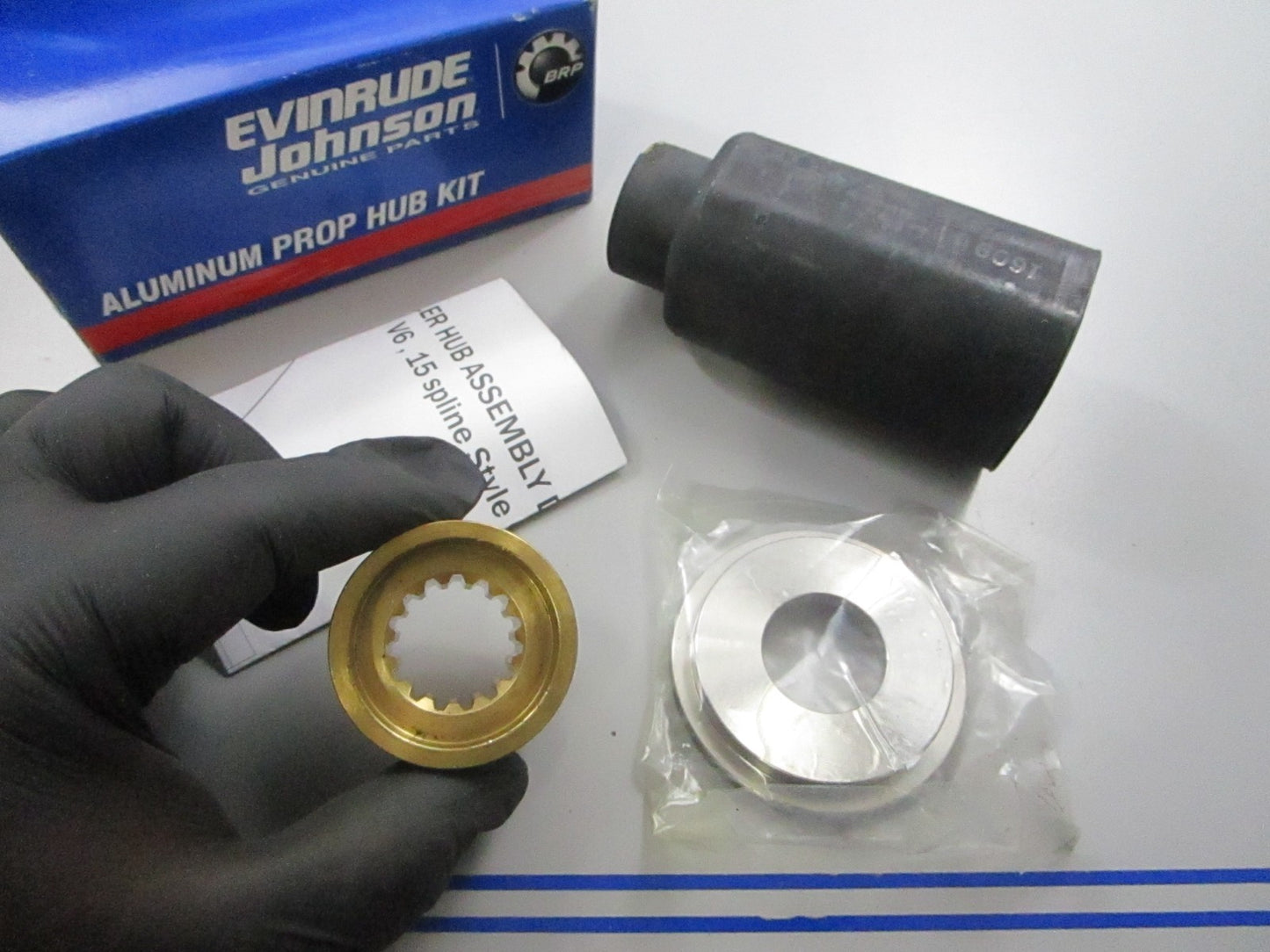 *NEW OEM* 0810 OMC Johnson Evinrude Aluminum Bushing Kit 765190 0765190