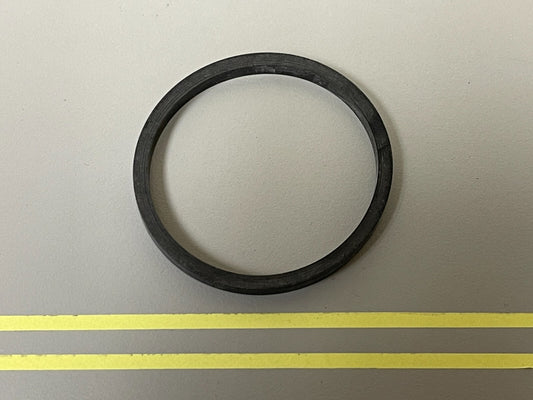 *NEW OEM* 0810 OMC Johnson Evinrude Sealing Ring 831892 0831892