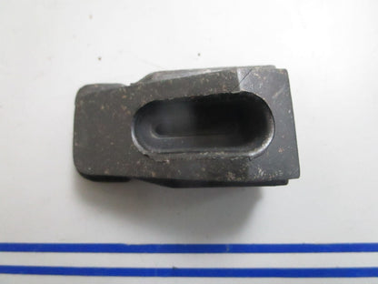 *NEW OEM* 0820 OMC Johnson Evinrude Grommet 345748 0345748