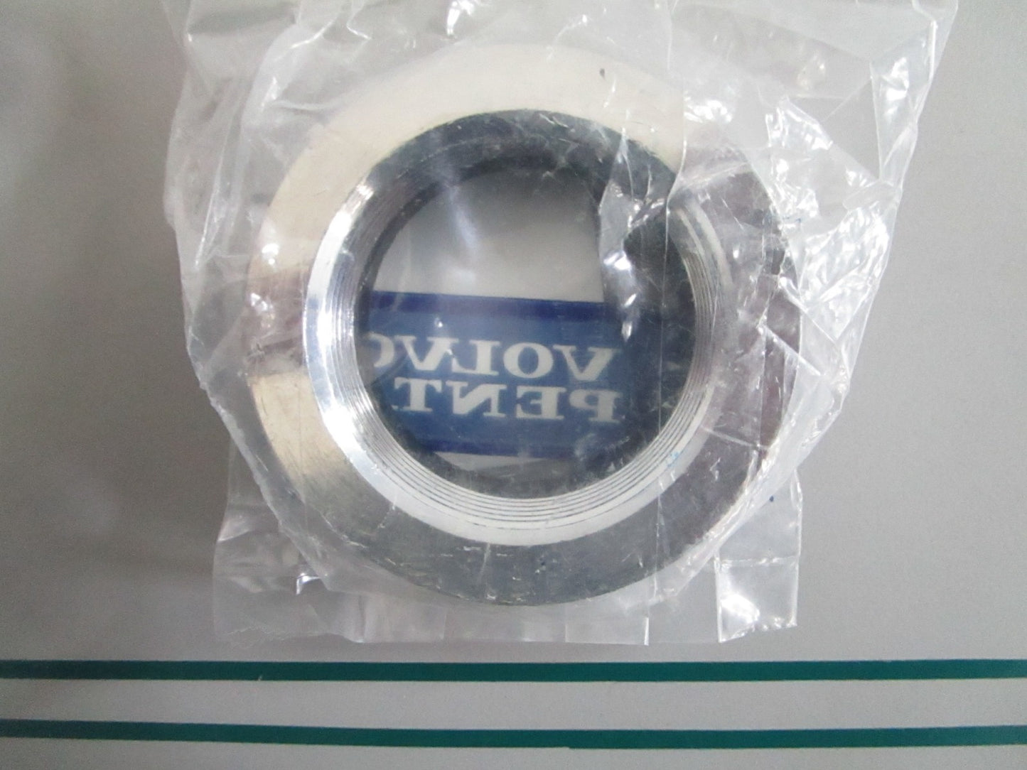 NEW OEM 3851334 Volvo Penta Propeller Nut 0820