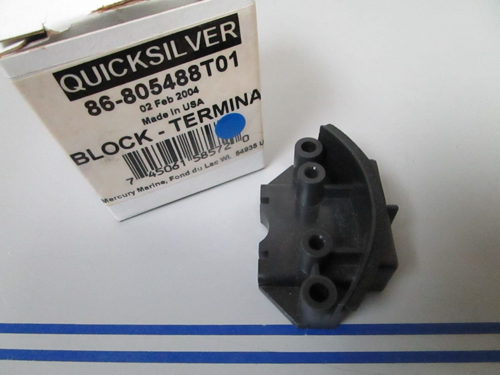 *NEW OEM* 0810 Mercury Quicksilver Terminal Block 86-805488T01