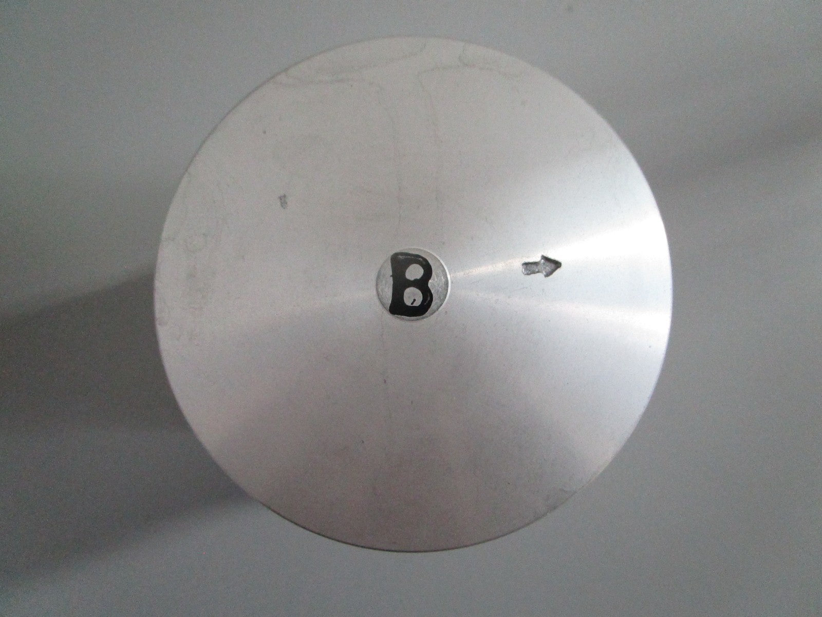 NEW OEM 13001-3731 Kawasaki Engine Piston 0820