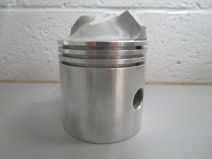 *NEW OEM* 0820 OMC Johnson Evinrude Piston 378910 0378910