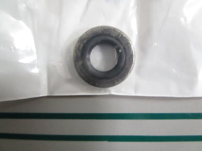NEW OEM 321788 0321788 OMC Johnson Evinrude Seal 0820