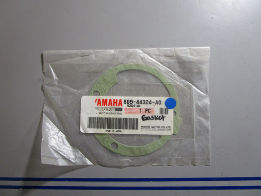 *NEW OEM* 0810 Yamaha Gasket 689-44324-A0