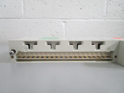 Schneider 140DAO84000 Modicon Quantum Discrete Output Module NEW OEM 0820