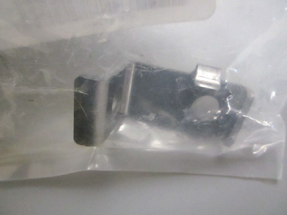 *NEW OEM* 0750 Yamaha FILTER BRACKET 6C5-24556-01-00