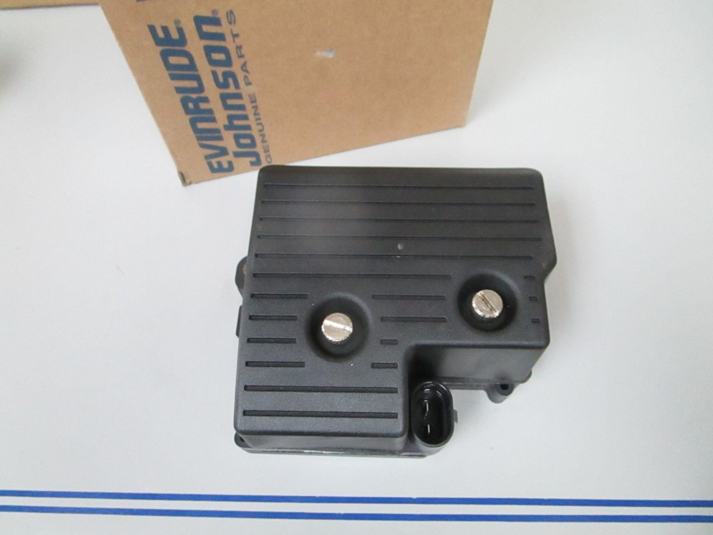 NEW OEM 586754 0586754 OMC Johnson Evinrude Power Distribution Panel 0720