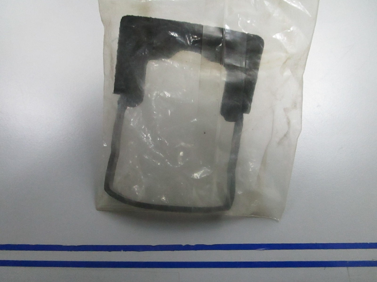 *NEW OEM* 0810 Mercury Quicksilver Exhaust Tube Seal 60909