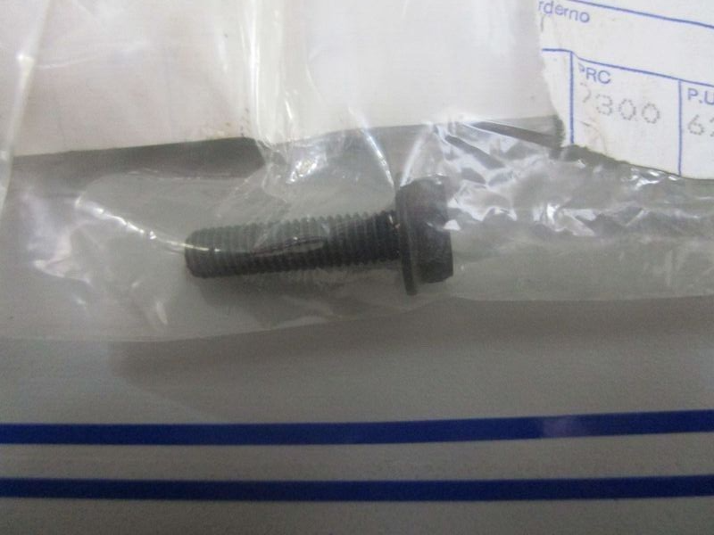 *NEW OEM* 0770 Volvo Penta Bolt 3858961