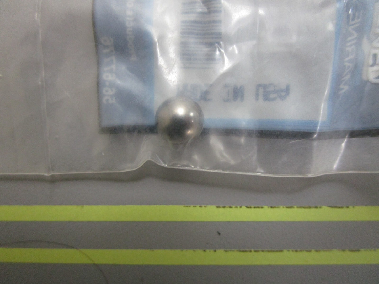 *NEW OEM* 0810 Mercury Quicksilver Detent Ball 30-93008