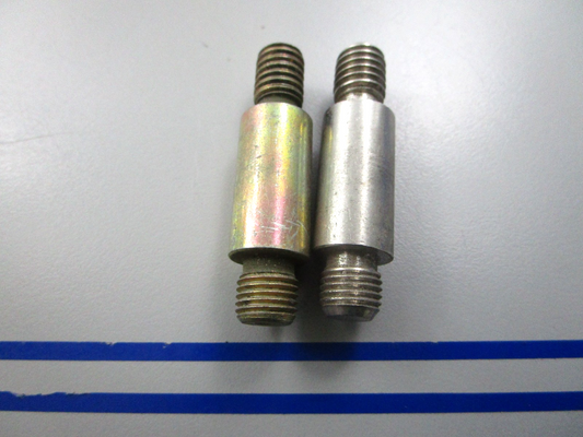 *NEW OEM* (LOT OF 2) 0810 OMC Johnson Evinrude Shift Lever Stud 338653 0338653