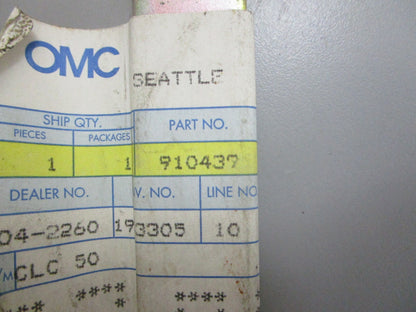 *NEW OEM* 0820 OMC Johnson Evinrude Pump Bracket 910439 0910439