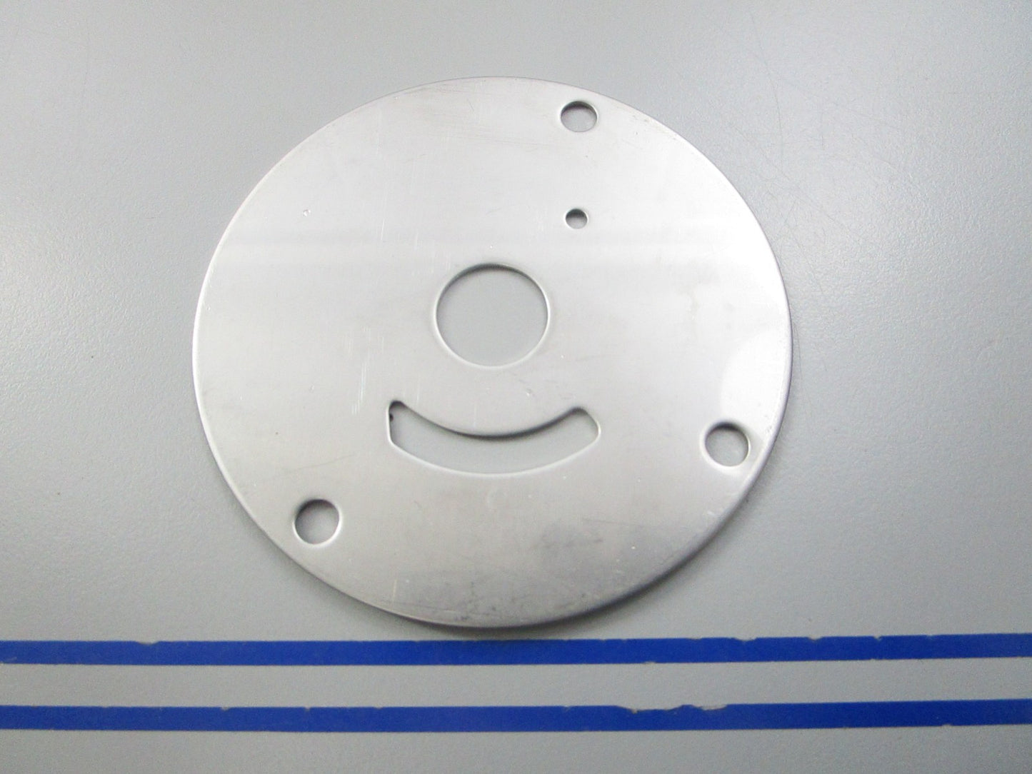 NEW OEM 17471-93102 Suzuki Water Pump Plate 0810