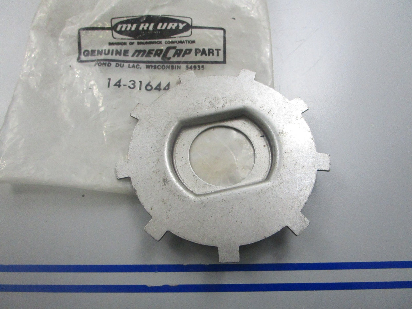 *NEW OEM* 0810 Mercury Quicksilver Tab Washer 14-31644