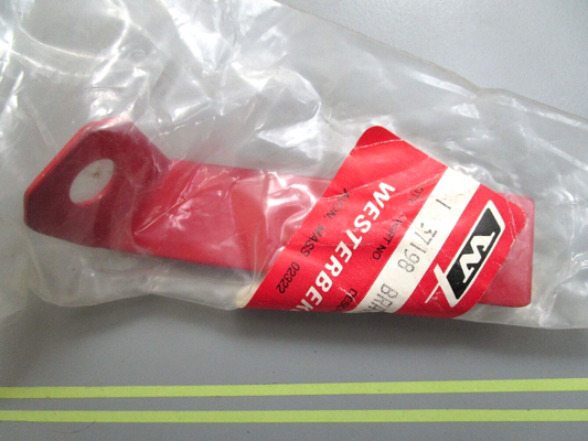 *NEW* 0750 Westerbeke BRACKET 37198