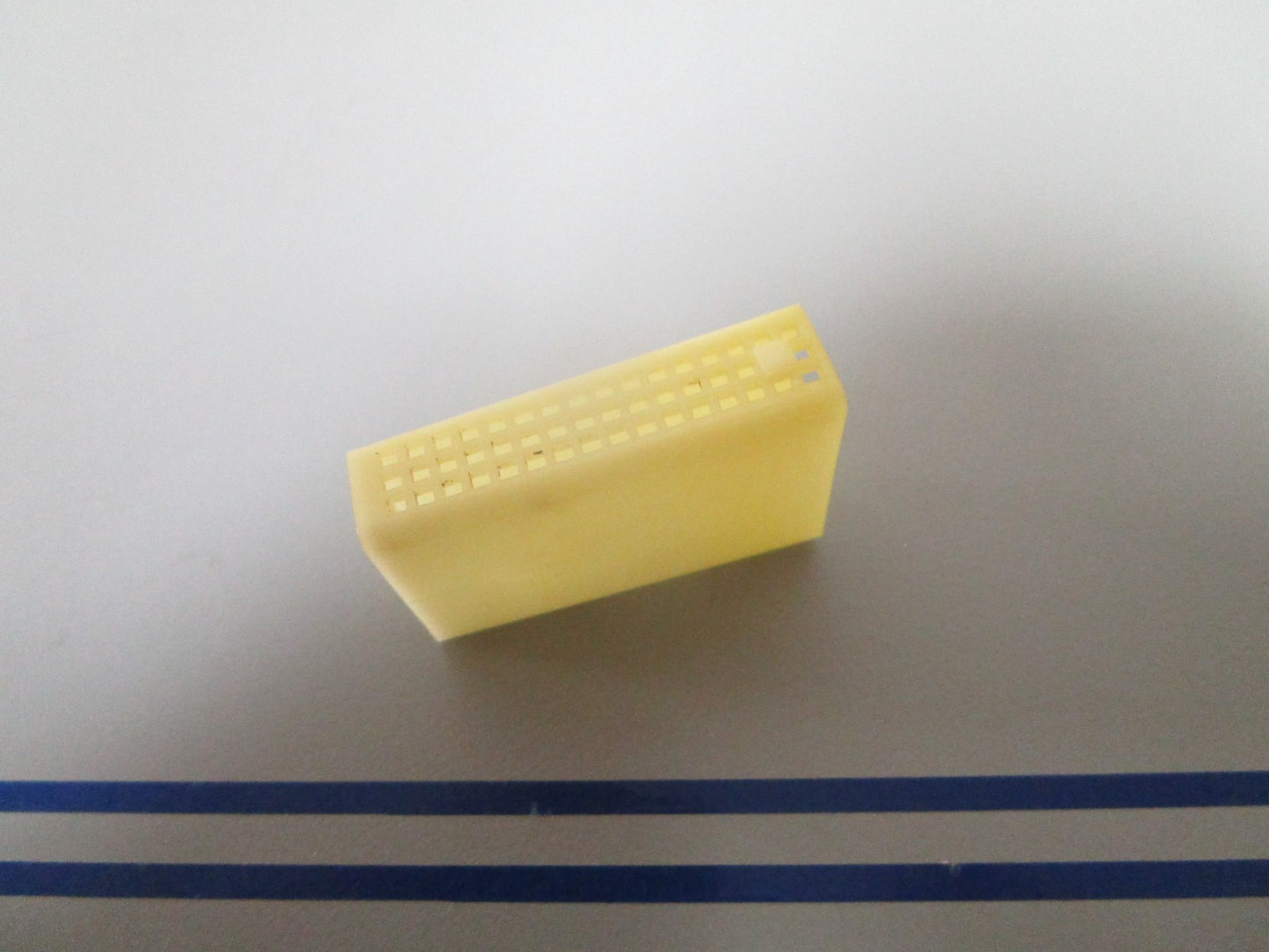 NEW OEM 318991 0318991 OMC Johnson Evinrude Water Intake Screen 0720
