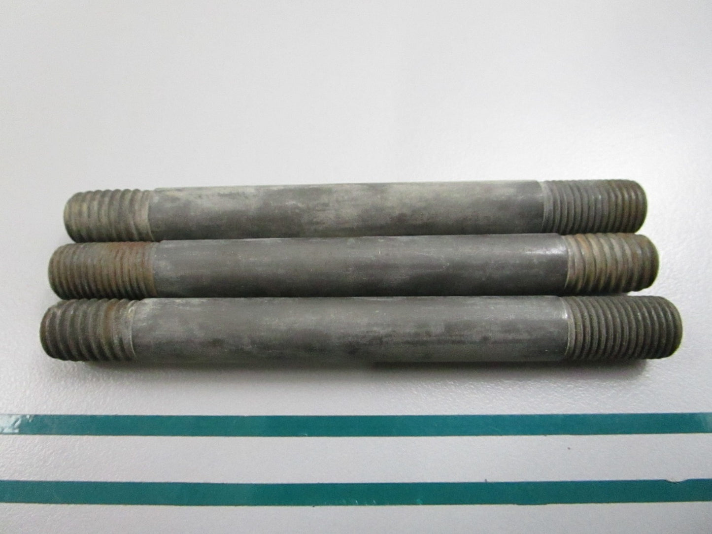 NEW OEM (LOT OF 3) 16-65947 Mercury Quicksilver Stud 0810