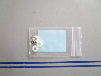 *NEW OEM* (LOT OF 3) 0810 OMC Johnson Evinrude Insulator 313126 0313126