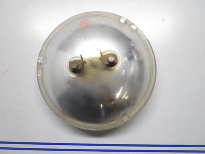 *NEW OEM* 0820 Guide 1968-71 12 V T-3 Headlight L4001