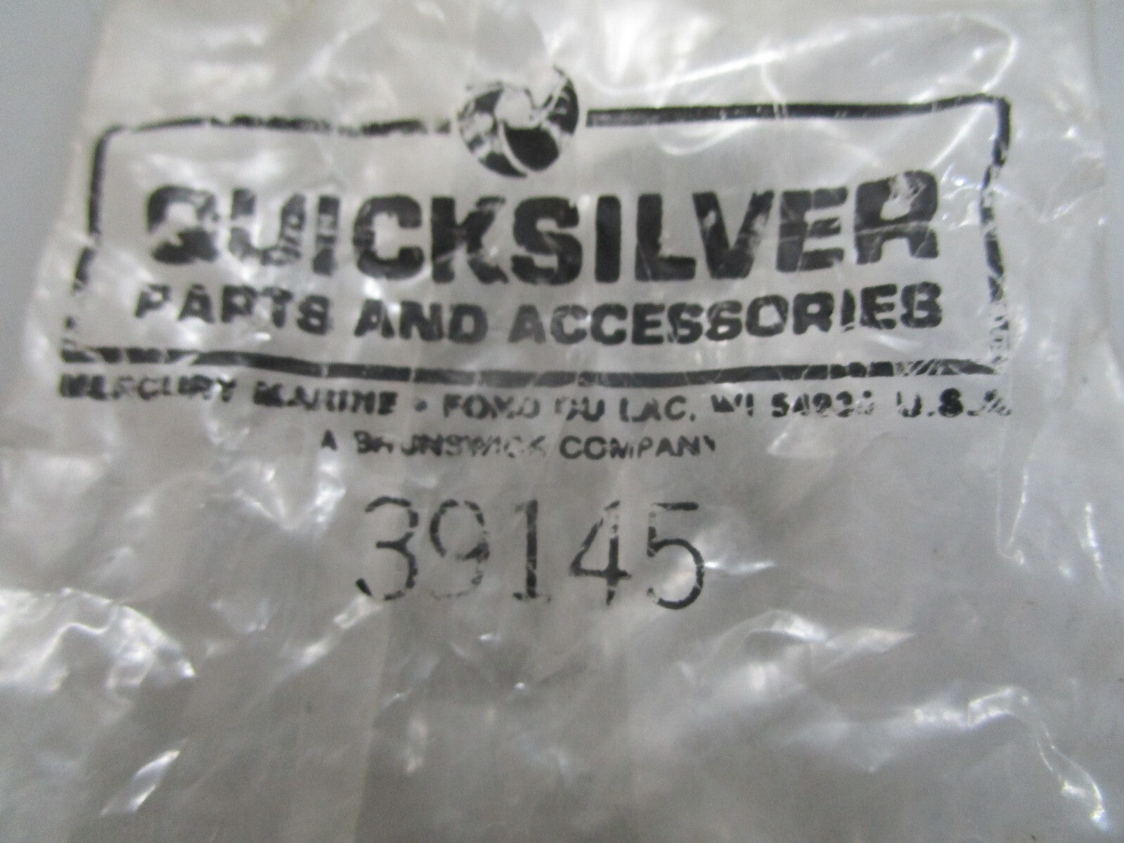 *NEW OEM* 0820 Mercury Quicksilver Mount 39145