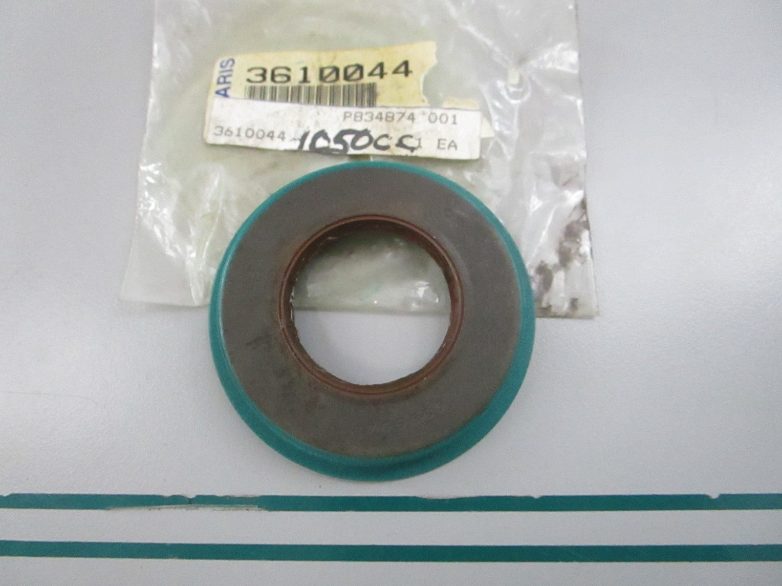NEW OEM 3610044 Polaris Seal 0810