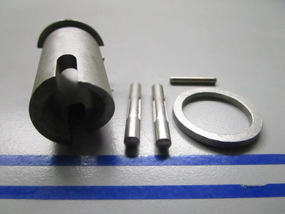 *NEW OEM* 0810 OMC Johnson Evinrude Driveshaft Coupler 382394 0382394