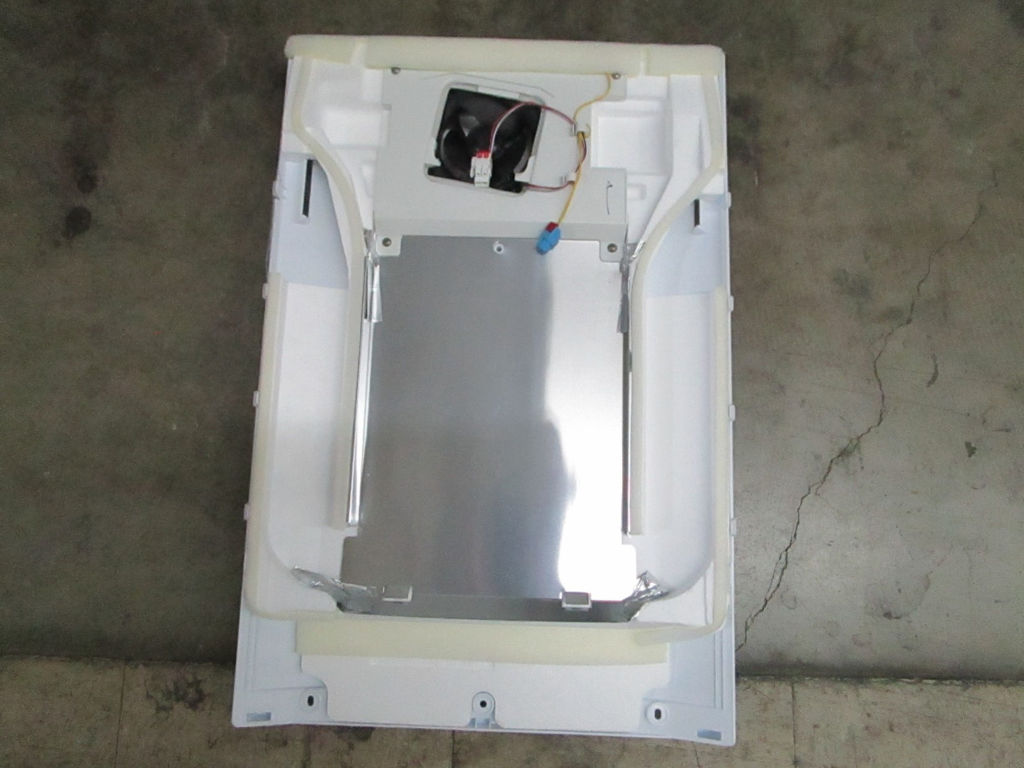 *NEW OEM* 0820 Samsung Evaporator Cover DA97-13757A