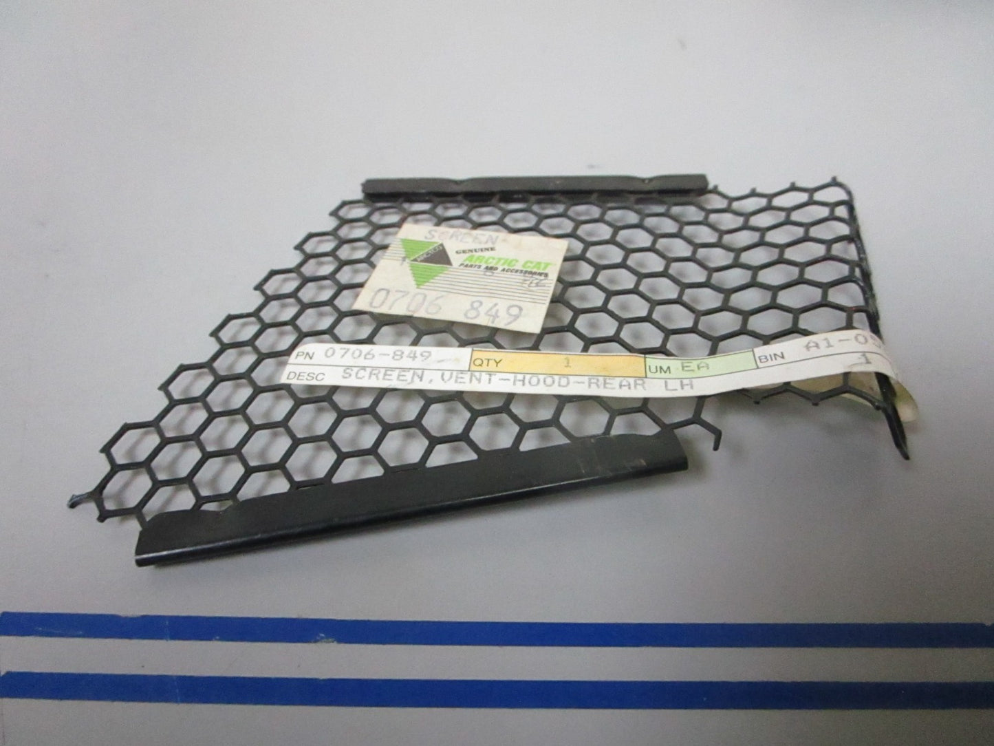 *NEW OEM* 0810 Arctic Cat Screen 0706-849