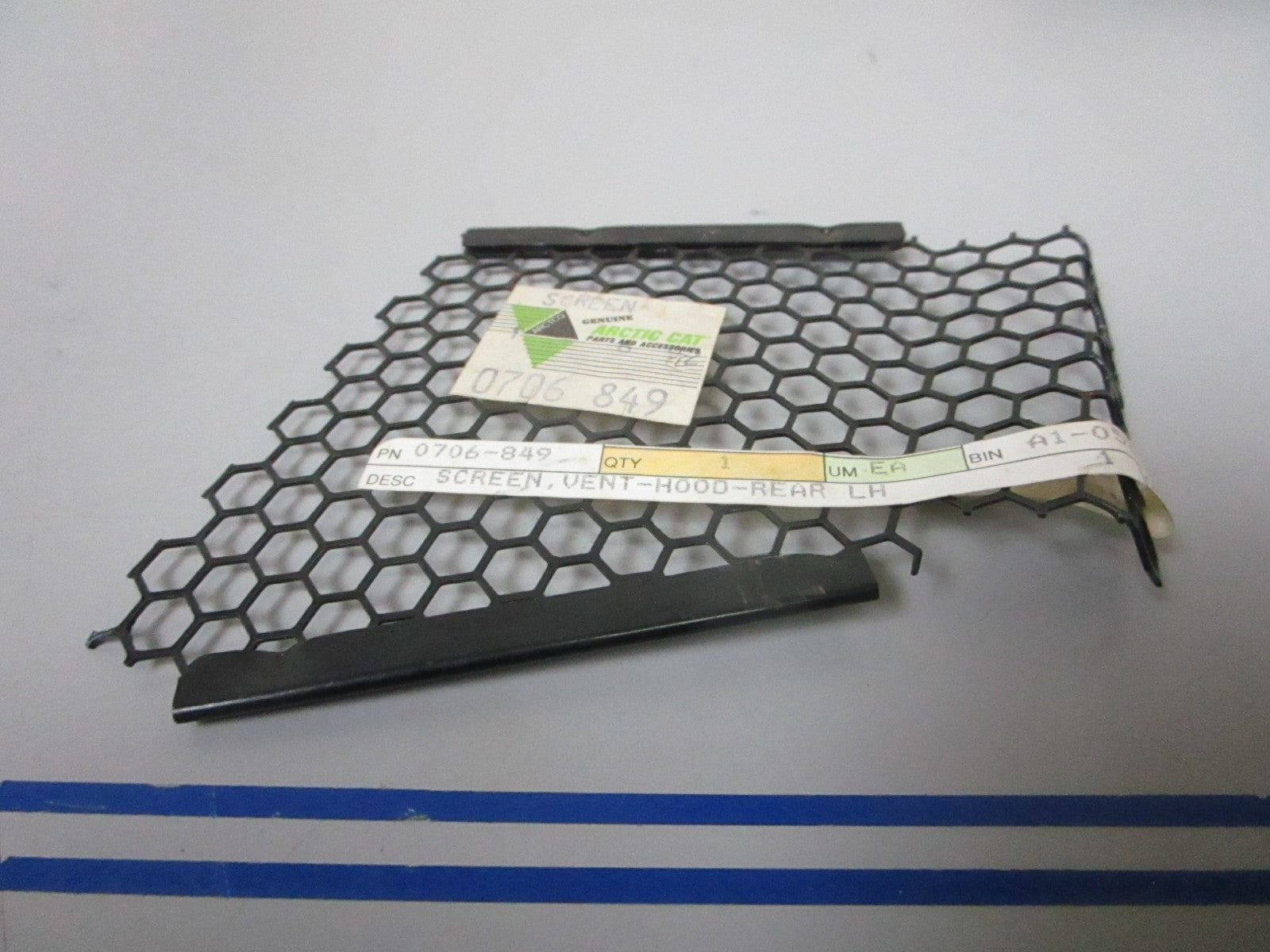 *NEW OEM* 0810 Arctic Cat Screen 0706-849