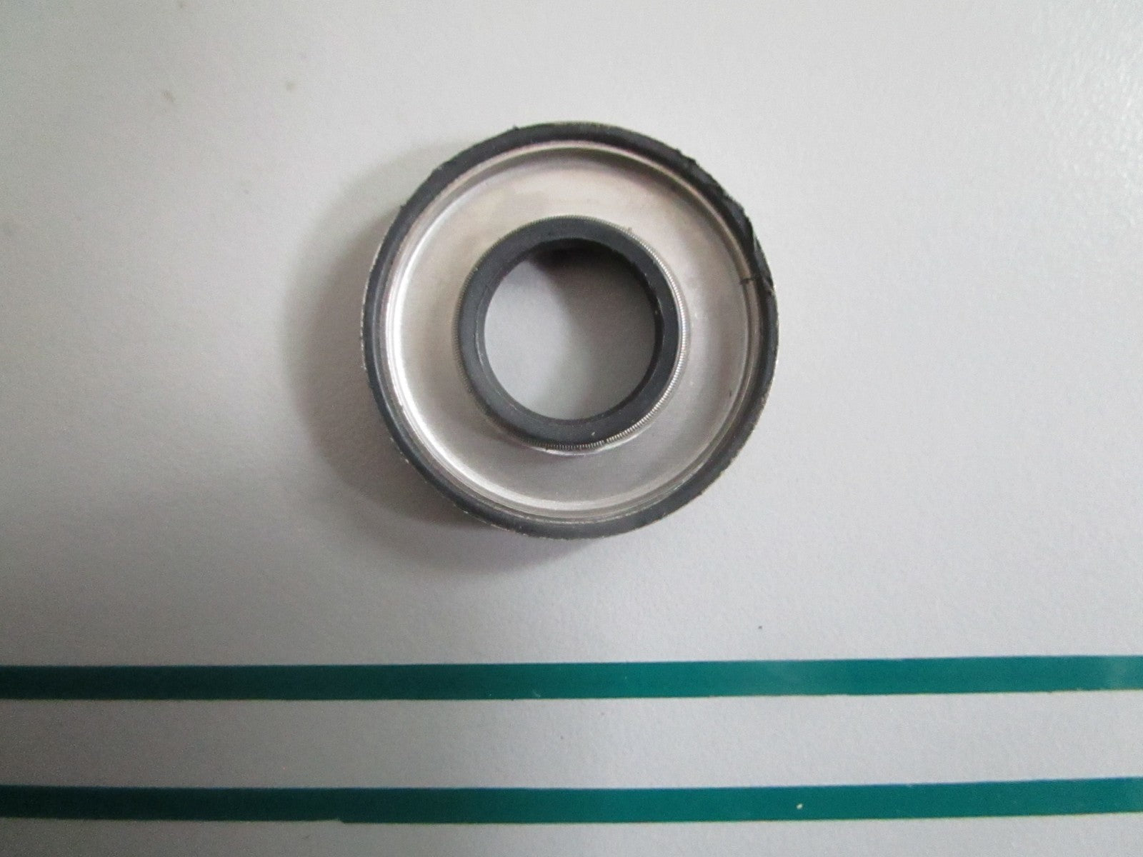 NEW OEM 324631 0324631 OMC Johnson Evinrude Prop Shaft Seal 0820