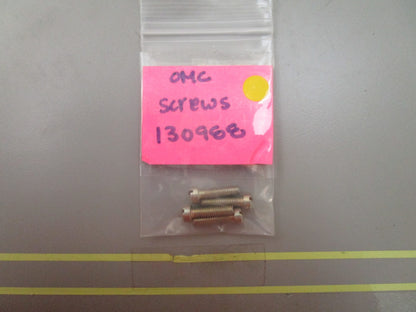 *NEW OEM* (LOT OF 4) 0810 OMC Johnson Evinrude Screw 130988 0130988
