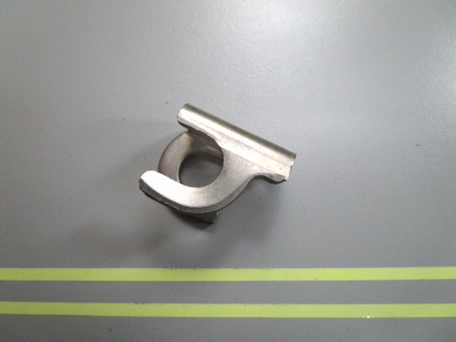 *NEW OEM* 0750 OMC Johnson Evinrude SHIFT LOCK 305737 0305737