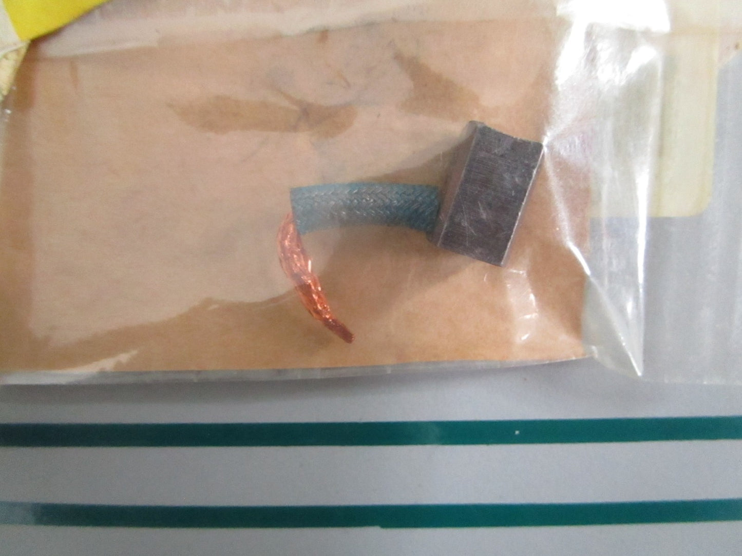 NEW OEM 6E5-43891-00-00 Yamaha Brush 0820