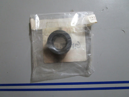 *NEW OEM* 0810 Suzuki Grommet 17417-93910