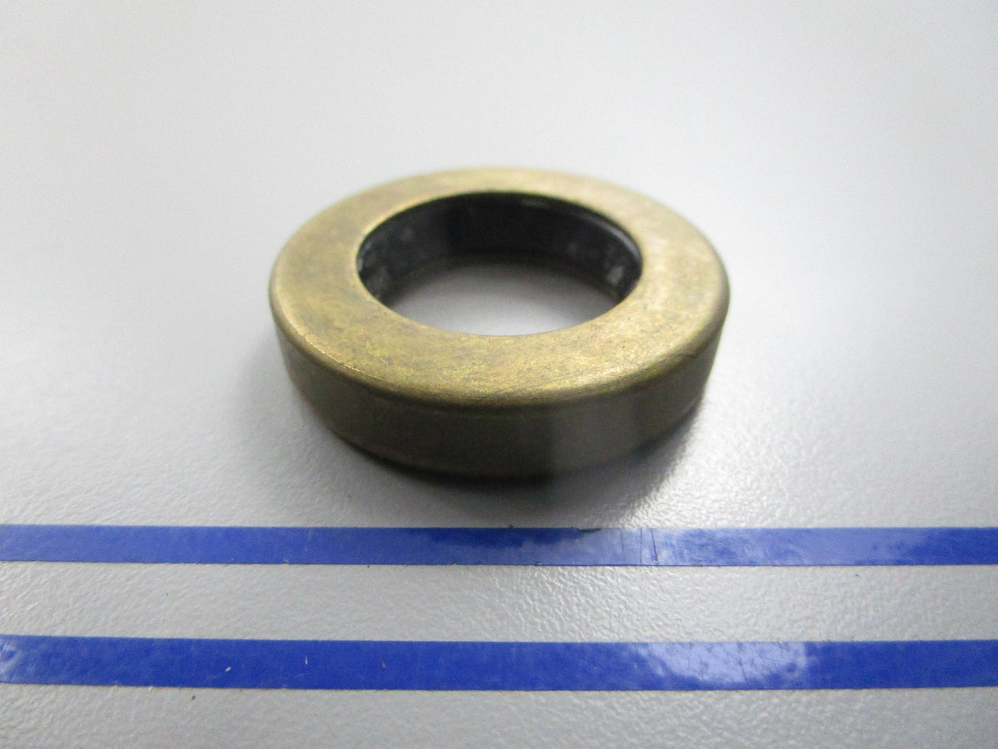 NEW OEM 26-33144 Mercury Quicksilver Oil Seal 0810