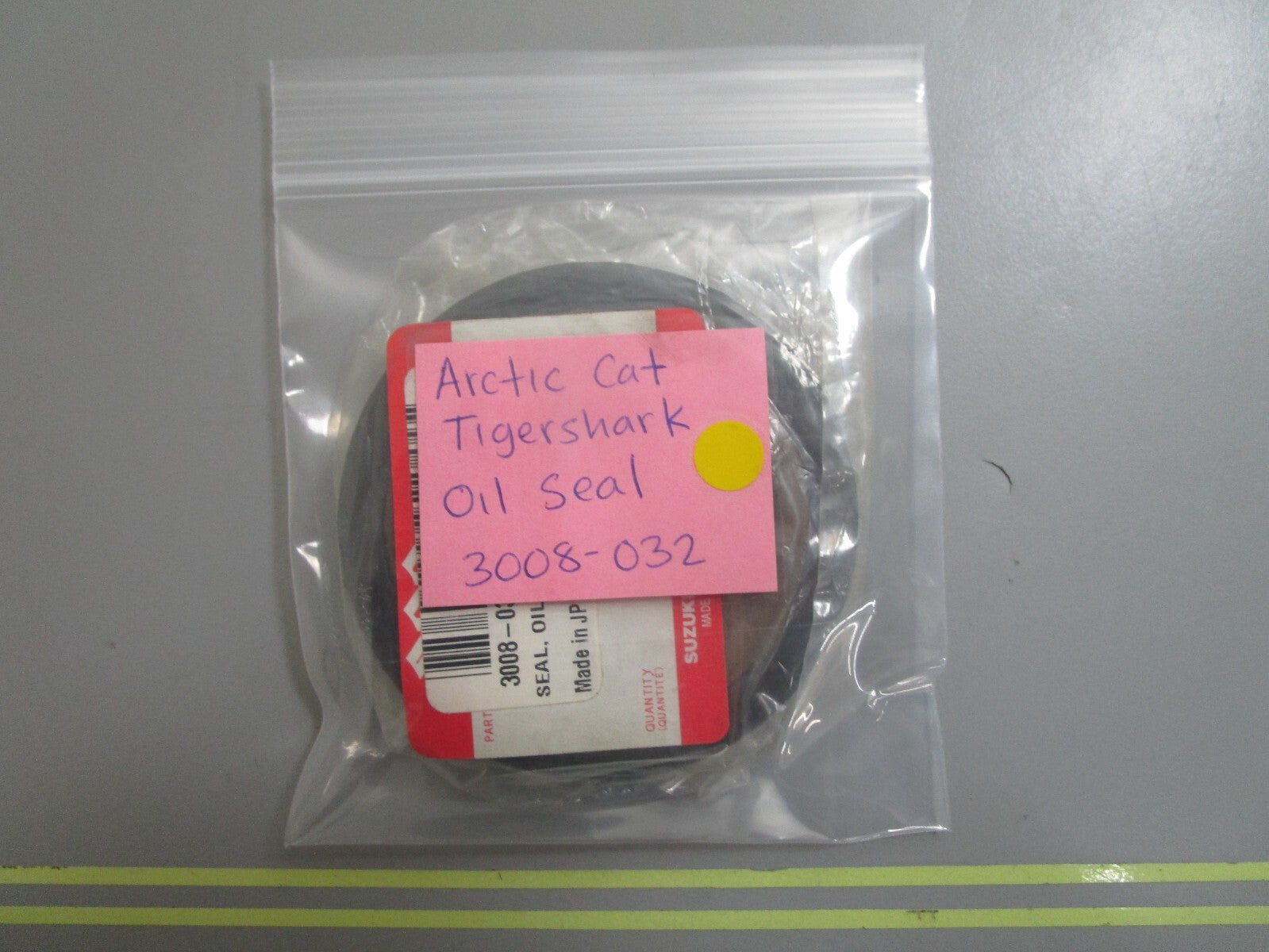 *NEW OEM* 0810 Arctic Cat Tigershark Oil Seal 3008-032