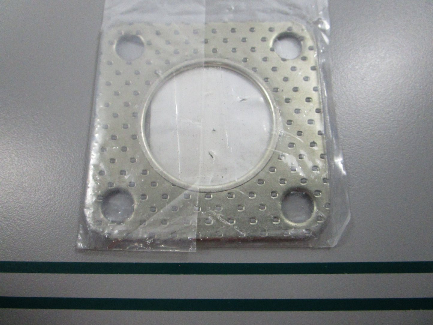 NEW OEM 11060-1916 Kawasaki Exhaust Pipe Gasket 0810