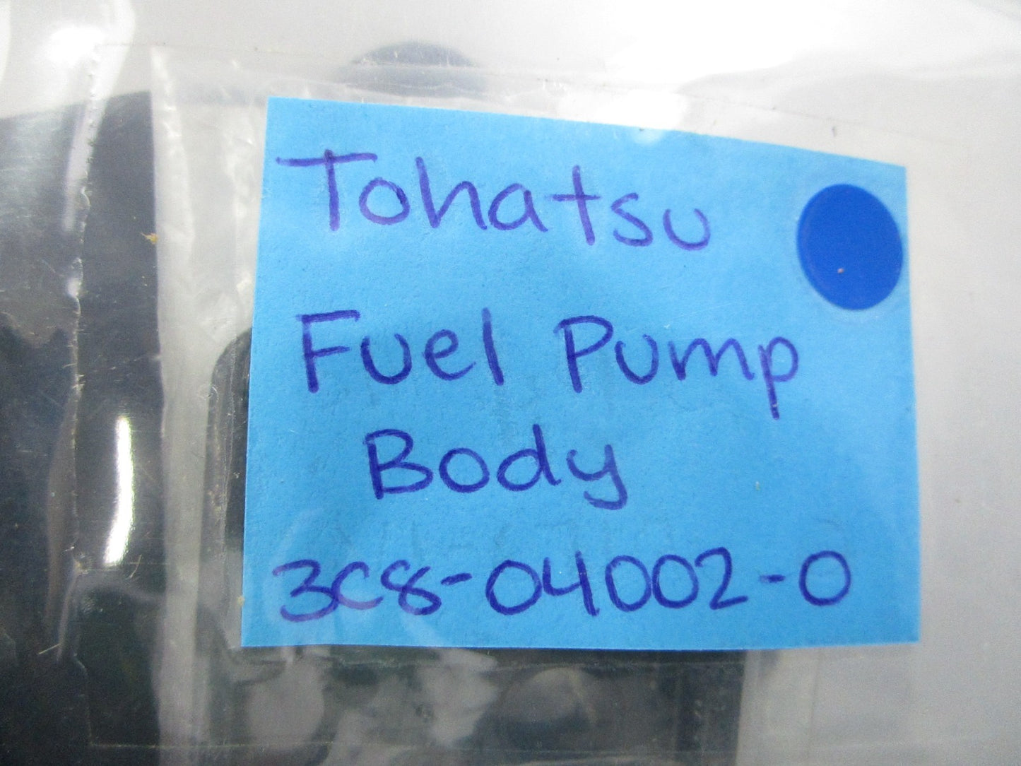 NEW OEM 3C8-04002-0 3C8040020 Tohatsu Fuel Pump Body 0810