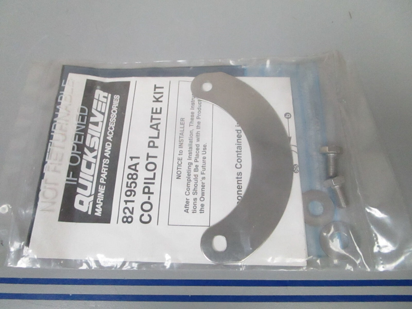 *NEW OEM* 0810 Mercury Quicksilver Plate Kit 821958A 1