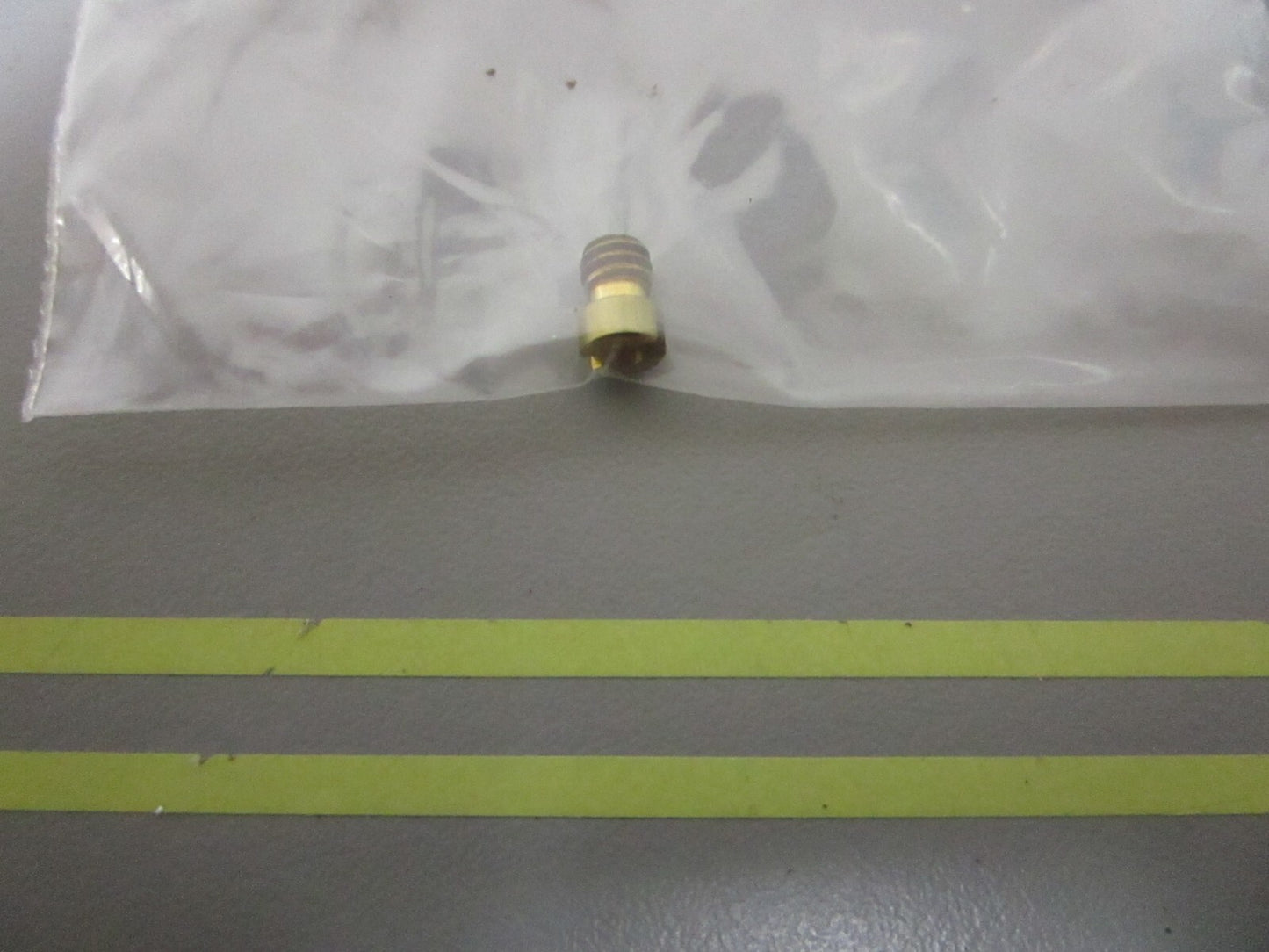 *NEW OEM* 0810 OMC Johnson Evinrude .036 Orifice 323703 0323703