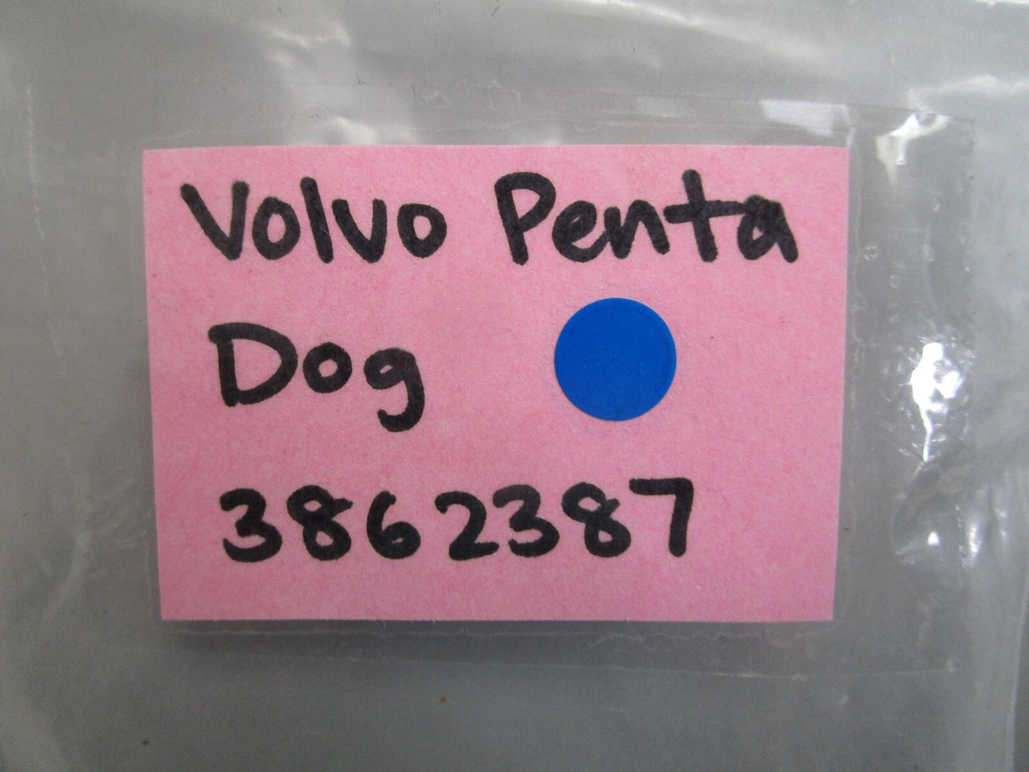 *NEW OEM* 0820 Volvo Penta Dog 3862387