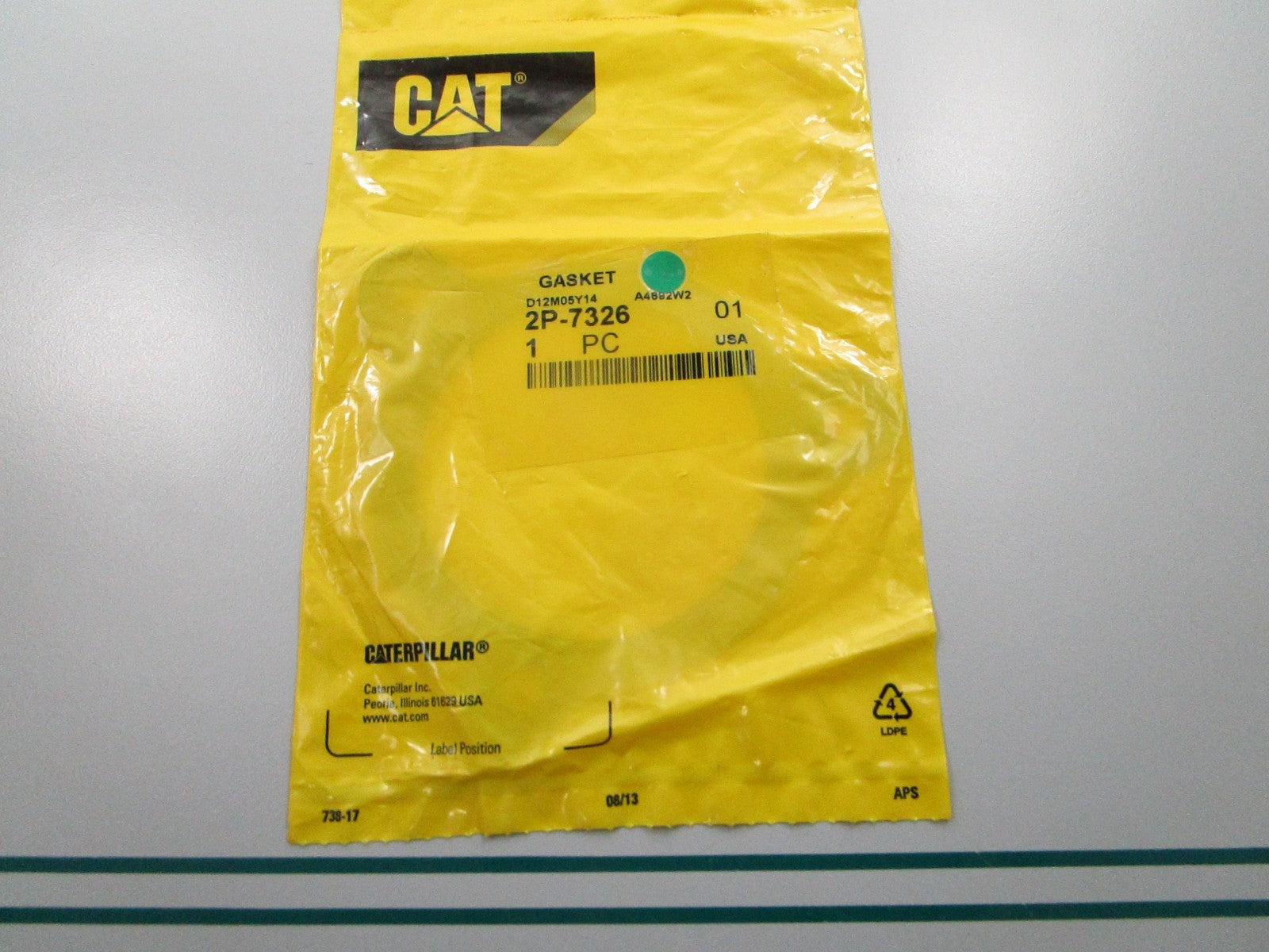 NEW OEM 2P-7326 CAT Gasket 0810