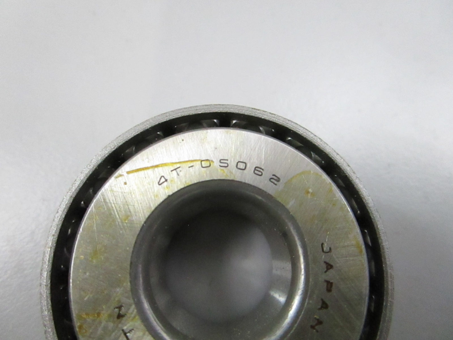 NEW OEM 05062 Federal Mogul BCA Bearing 0810