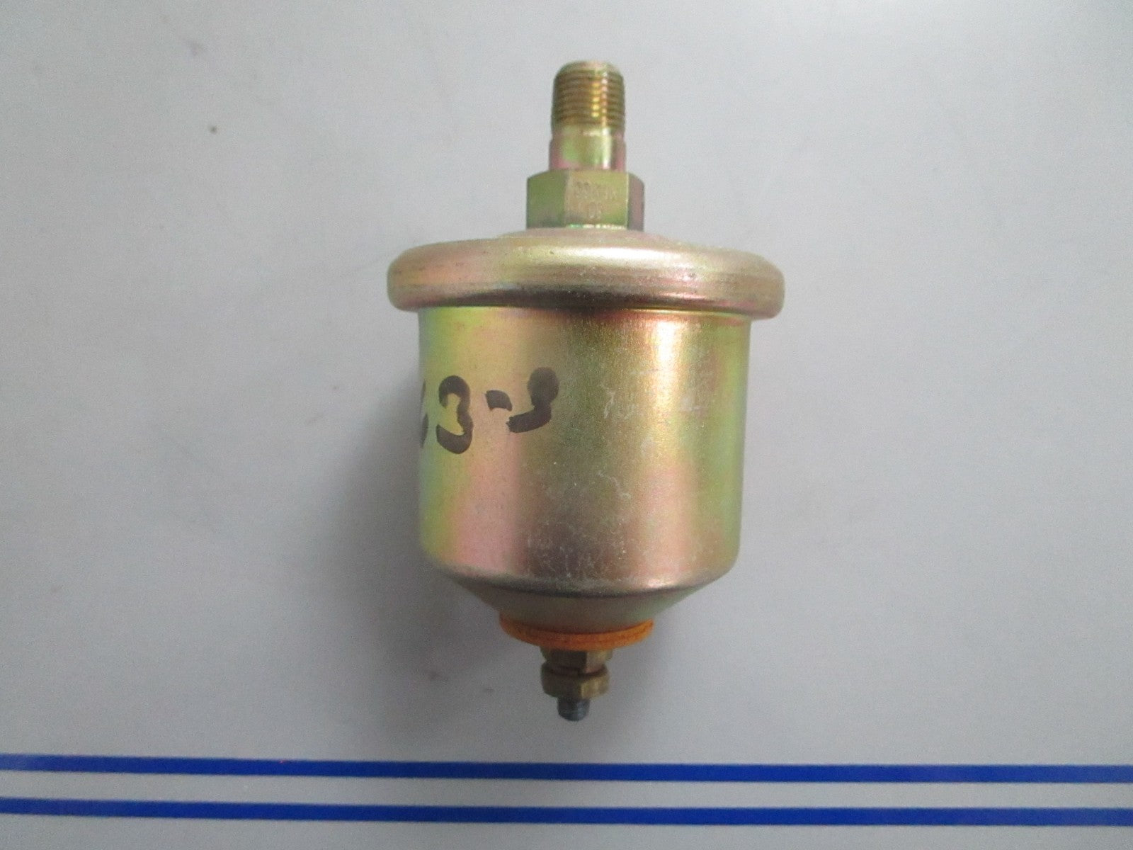 *NEW OEM* 0820 Volvo Penta Oil Pressure Sensor 872063