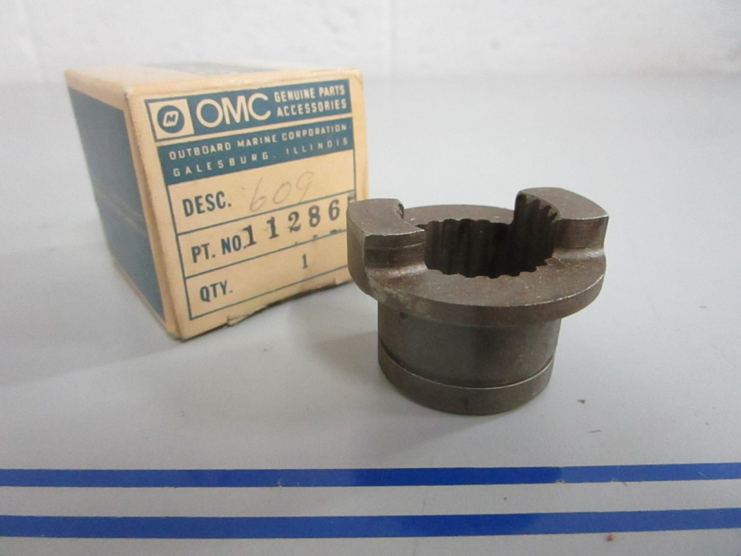 NEW OEM 112865 0112865 OMC Johnson Evinrude Shifter 0820