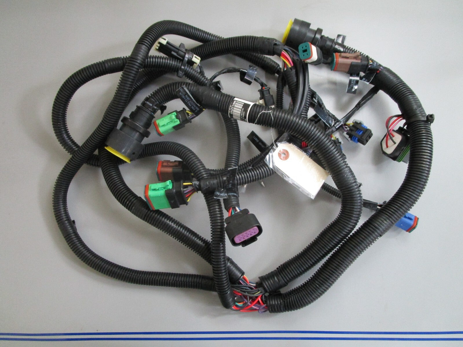*NEW OEM* 0820 Mercury Quicksilver Lower Helm Engine Harness 8M0132585