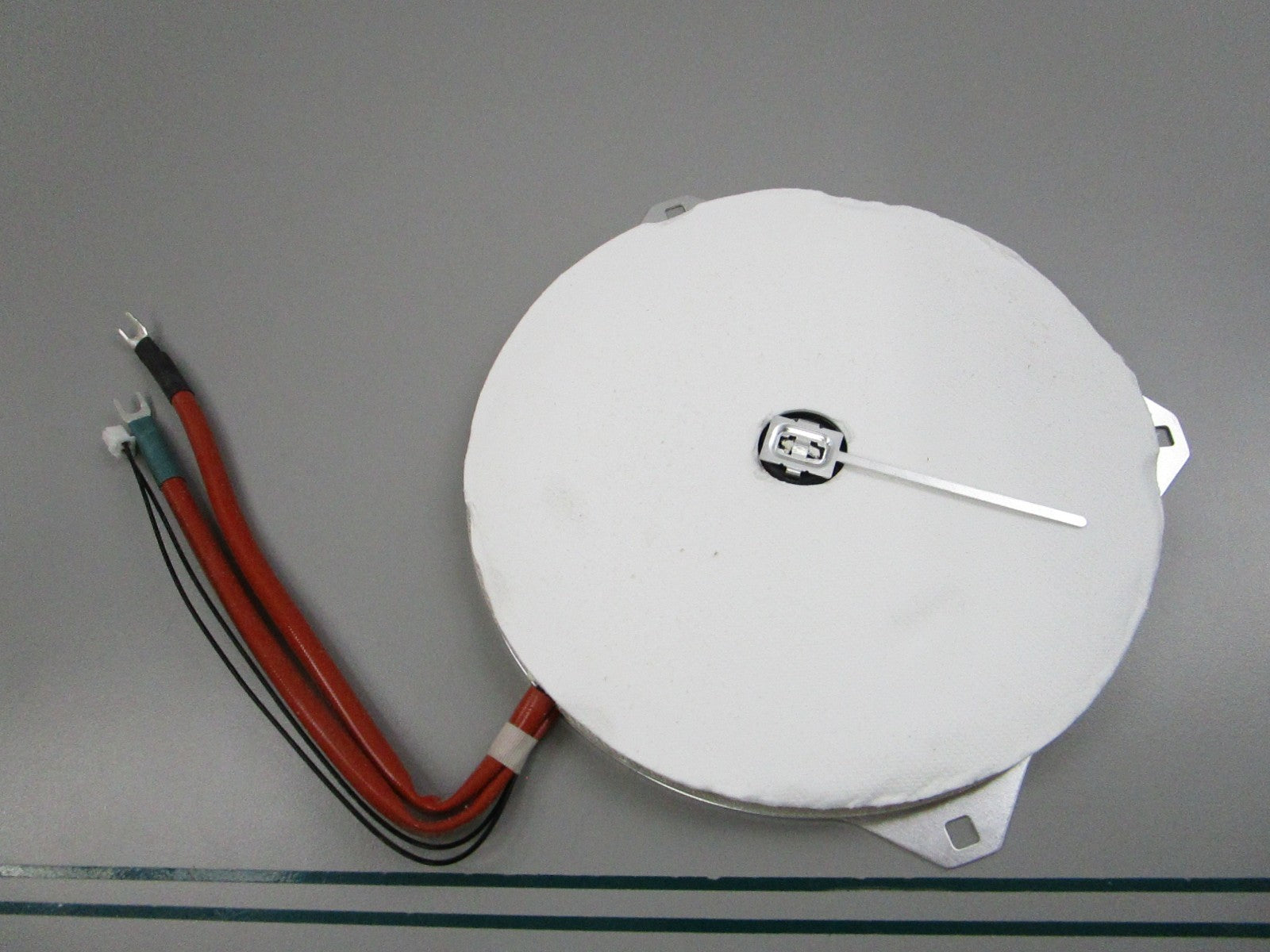 NEW OEM W10636723 Whirlpool Surface Element 0810